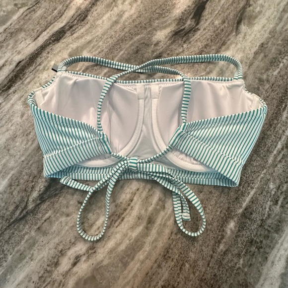 NWOT Shade & Shore Ribbed Bralette Adjustable Bikini Top, Multiple Sizes - Picture 7 of 8